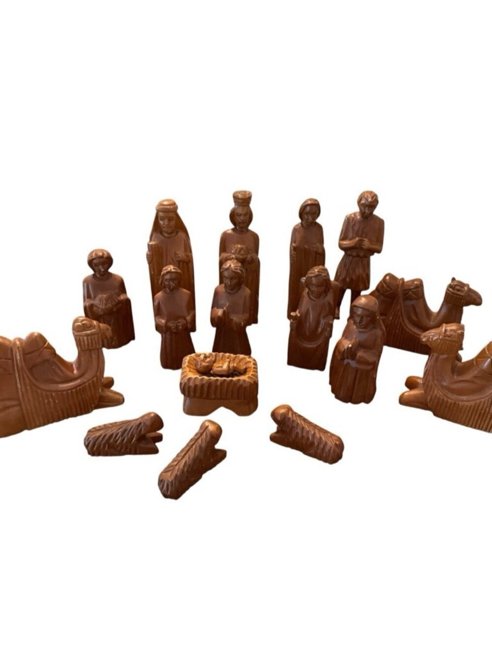 17 Piece Hand Carved Nativity Figurine Set Vintage Primitive Basswood??